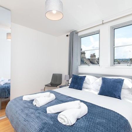 Pass The Keys Bright Modern One Bed Apartment - Bath City Centre Экстерьер фото