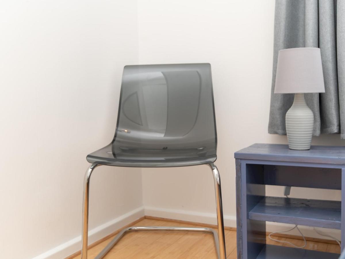 Pass The Keys Bright Modern One Bed Apartment - Bath City Centre Экстерьер фото