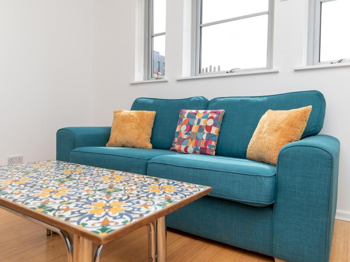 Pass The Keys Bright Modern One Bed Apartment - Bath City Centre Экстерьер фото